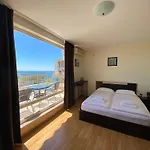 Apartment Sea View Panoramic Apartments, Noks Crown Club