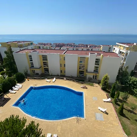 Sea View Panoramic Apartments, Noks Crown Club Διαμέρισμα *