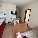 Sea View Panoramic Apartments, Noks Crown Club Апартамент *