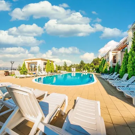 Sea View Panoramic Apartments, Noks Crown Club Apartment *