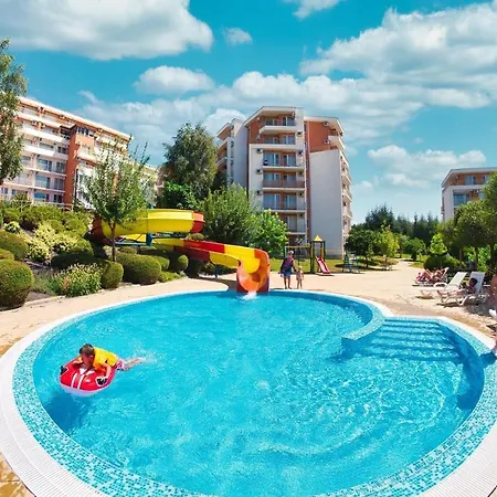 Sea View Panoramic Apartments, Noks Crown Club Apartment
