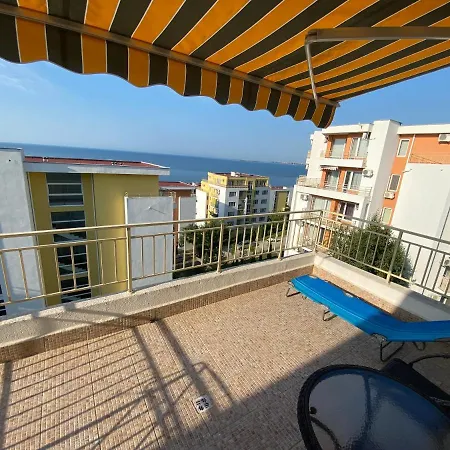 Sea View Panoramic Apartments, Noks Crown Club *