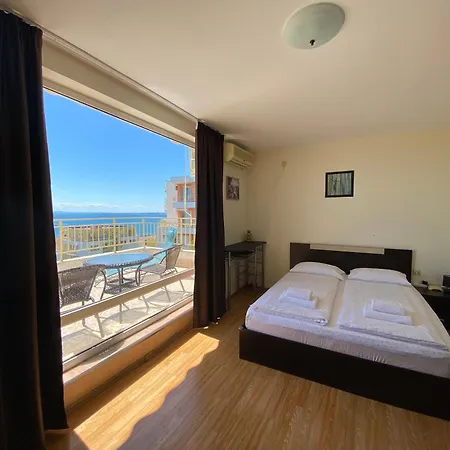 Appartement Sea View Panoramic Apartments, Noks Crown Club