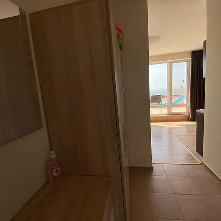 Апартамент Sea View Panoramic Apartments, Noks Crown Club
