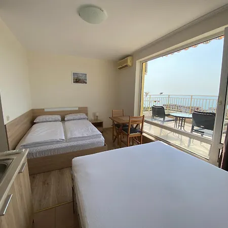 Sea View Panoramic Apartments, Noks Crown Club Apartment Sveti Vlas