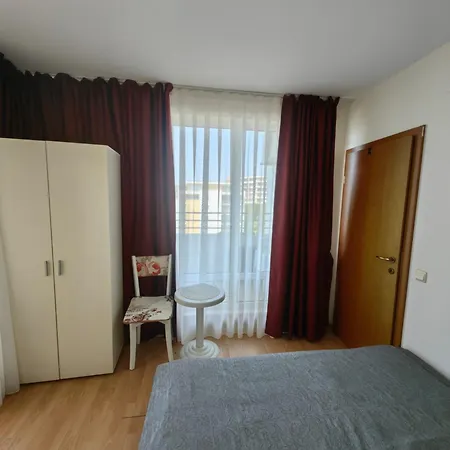 Sea View Panoramic Apartments, Noks Crown Club Sveti Vlas