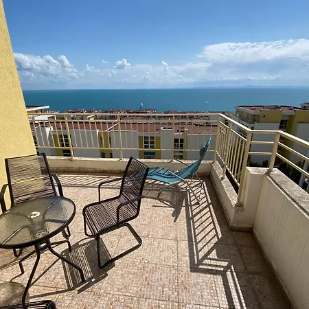 Апартаменты Sea View Panoramic Apartments, Noks Crown Club Свети-Влас